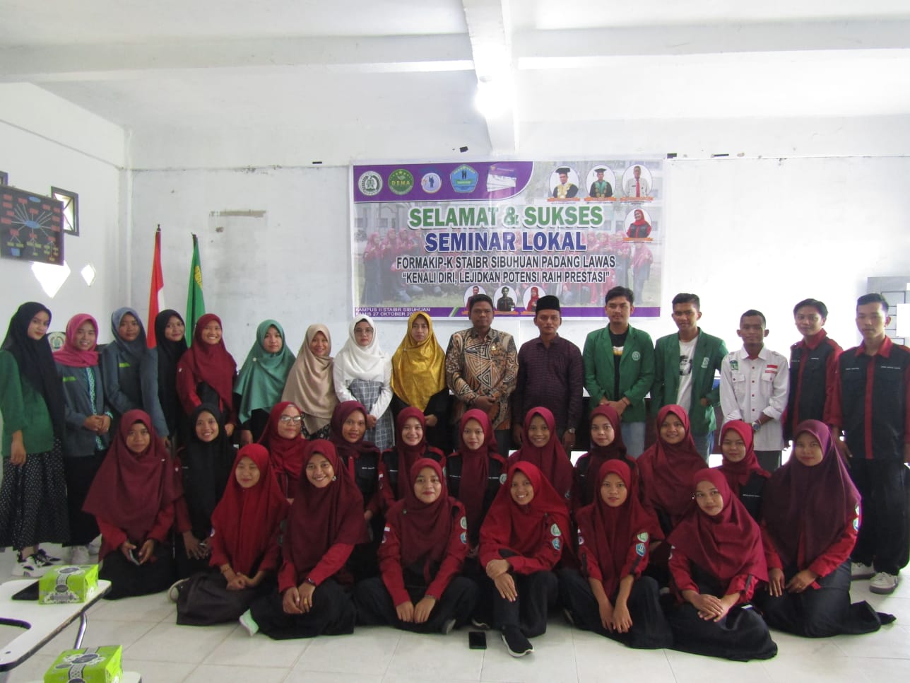 Hadirkan sekretaris dinas pendidikan pada Seminar Lokal oleh FORMA KIP-K STAI Barumun Raya Sibuhuan